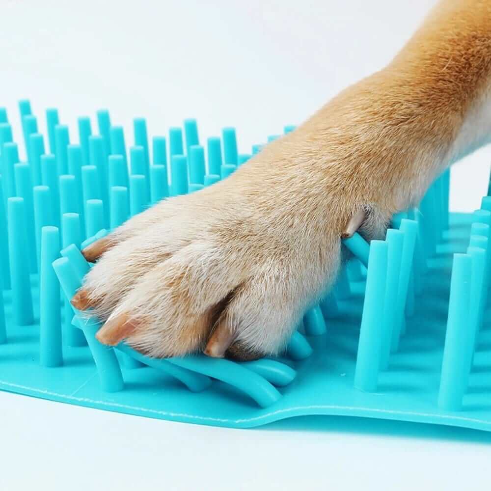 Portable Pet Paw CleanerGROOMING